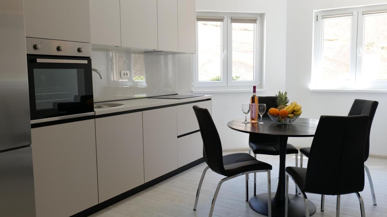 Apartmani Miki Спліт Екстер'єр фото